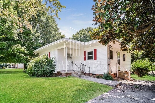 Photo - 100 E Moffitt Ave