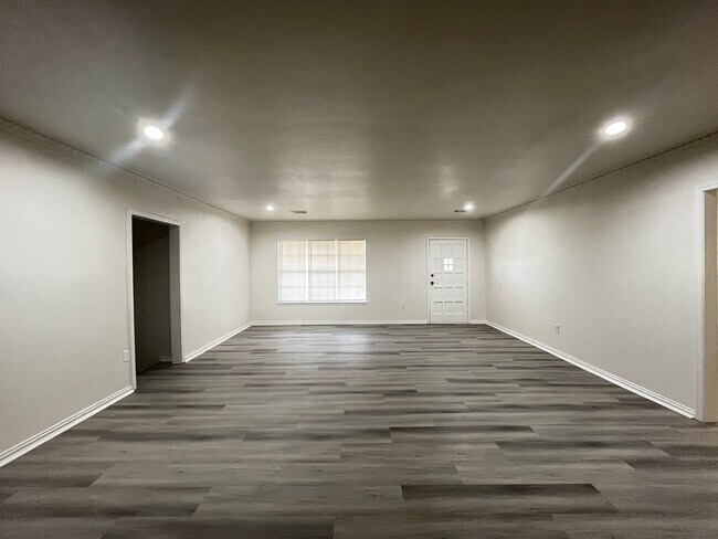 Photo - 1204 NW Fort Sill Blvd