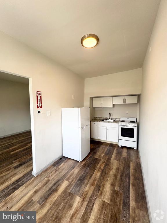 Building Photo - 6707 Ogontz Ave Unit A Rental