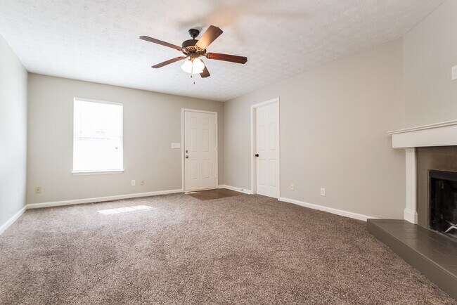 Photo - 1169 Granite Ln