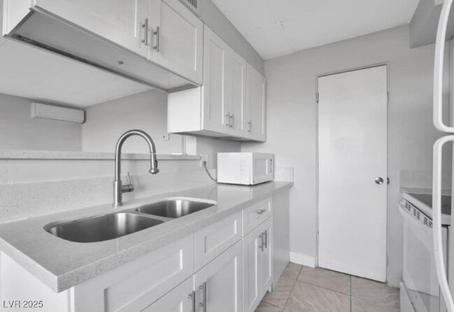 Photo - 239 W Cleveland Ave Unidad 2