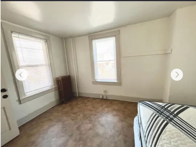 Photo - 645 E Orange St