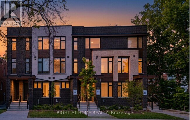 Photo - 1758 Lawrence Ave W