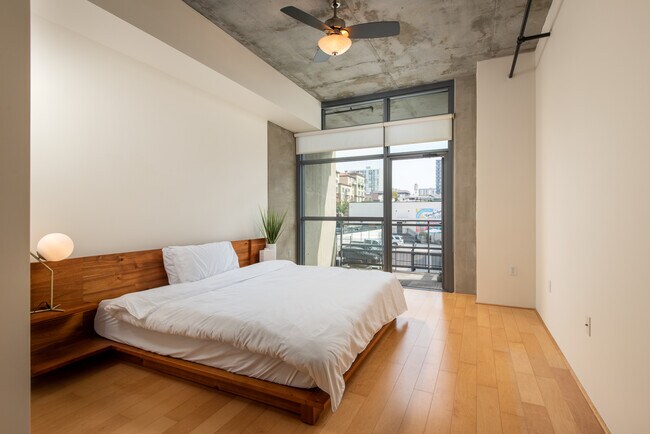 Photo - 1494 Union St Unit 201