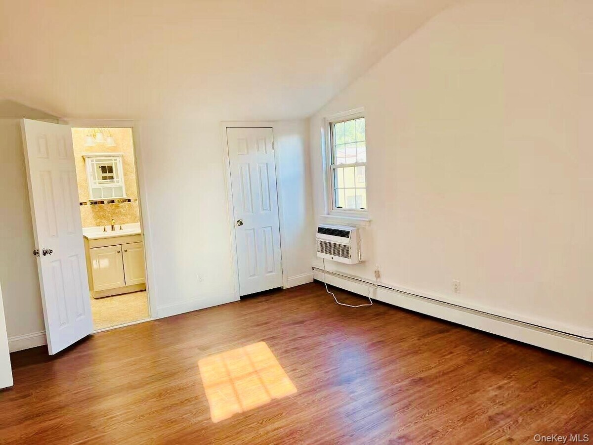 Photo - 232-10 Horace Harding Expy Unit 2Fl