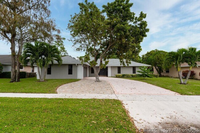 Photo - 13575 Columbine Ave
