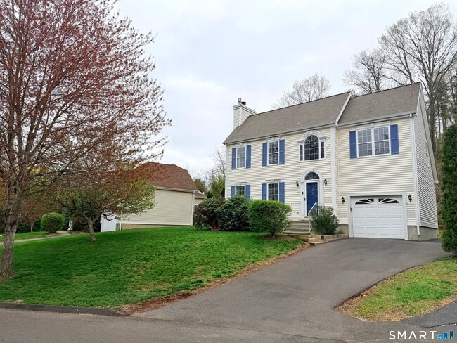 Photo - 19 Lakeview Dr