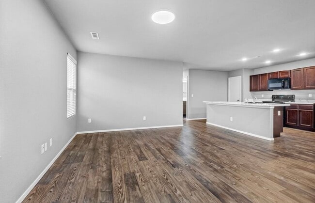 Building Photo - 236 E Anabranch Ct Rental