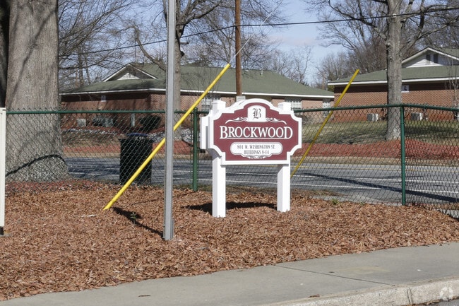Photo - Brockwood Senior Housing
