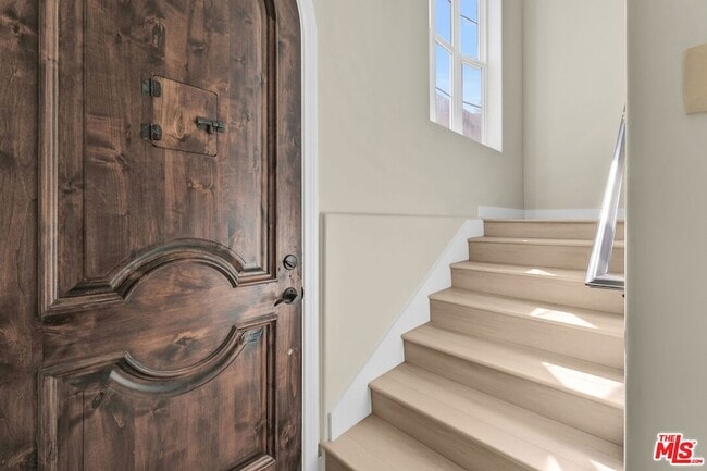 Photo - 3833 Huron Ave Unidad 4