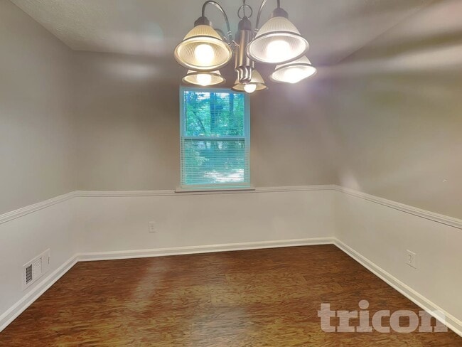 Photo - 5308 Omalley Ln