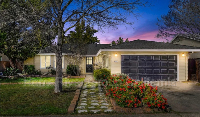 Photo - 6415 Rampart Dr Casa