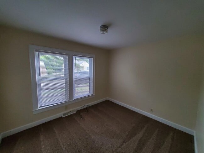 Photo - 3 Bedroom 2 Bathroom House