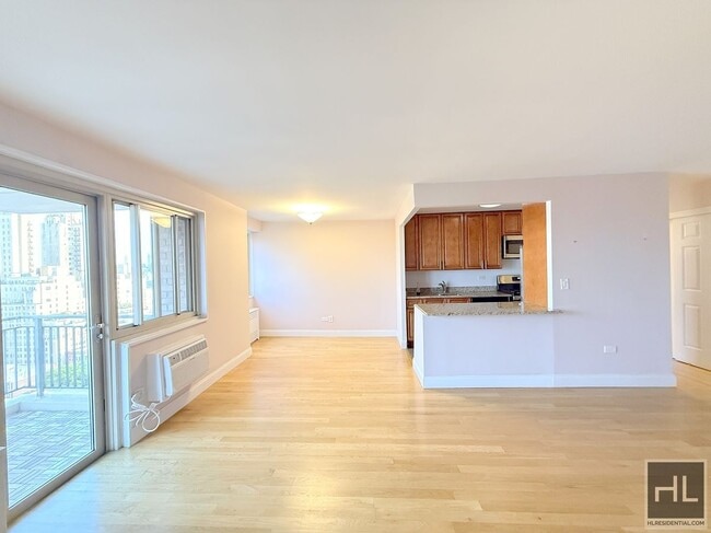 Photo - 1 bed 1 bath with dinning area , Washer and dryer - WEST 93 STREET Unidad 23D
