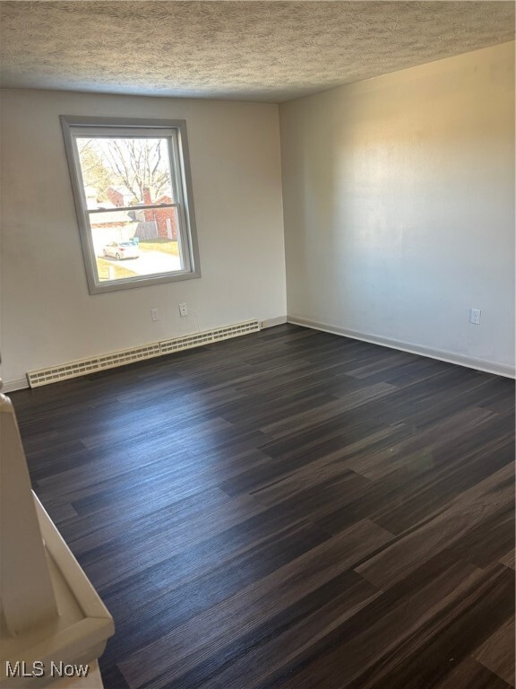 Building Photo - 1606 Clearbrook Rd NW Unit 1606 Rental