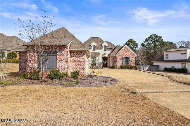 Photo - 102 Cypress Lake Blvd S