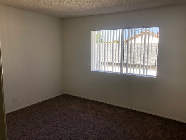 Photo - 4392 Green Ave Unit 4394 Green Ave.