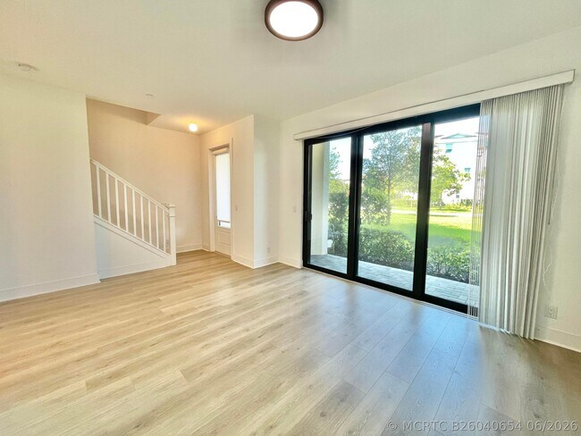 Photo - 12666 Machiavelli Way