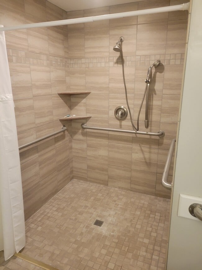 Photo - 1200 Randolph St