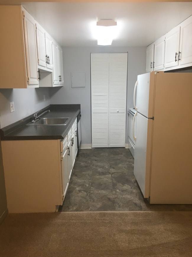 Photo - Trenton Place Apartments