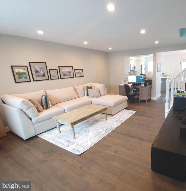 Building Photo - 20970 Rootstown Terrace