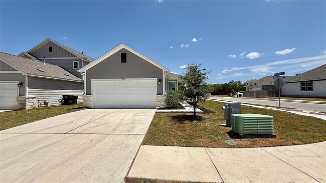 12411 Zenyatta Dr