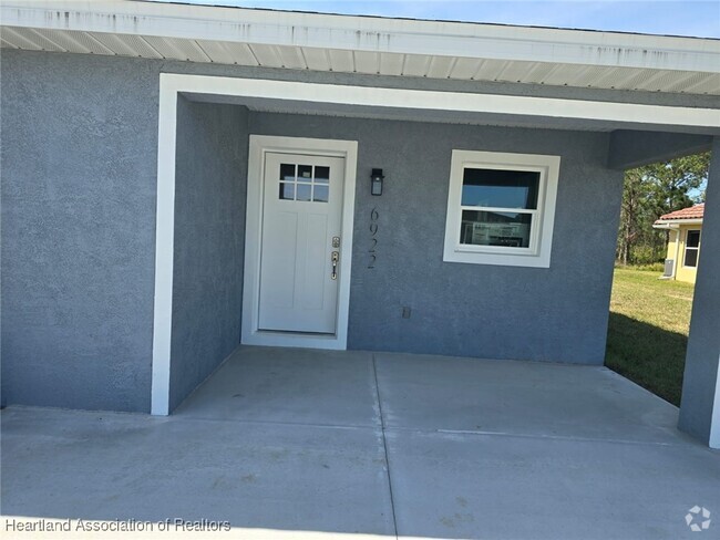 Building Photo - 6922 San Benito Dr Rental