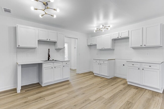 Photo - Beautifully Updated Home in East Memphis