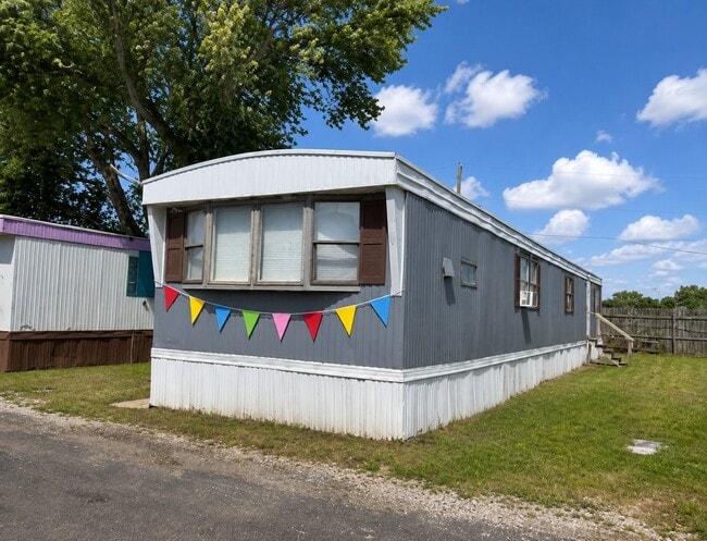 Photo - 20 Mahoning Ave