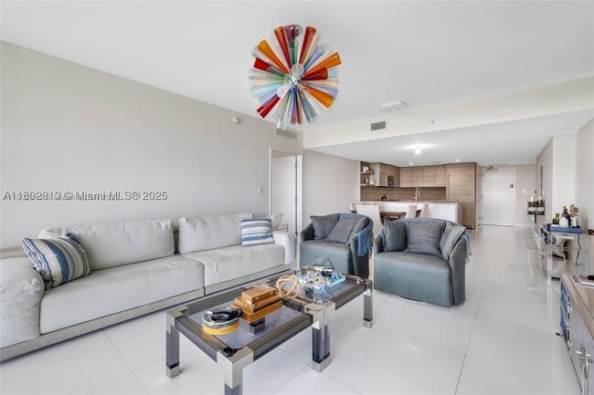 Building Photo - 400 Sunny Isles Blvd Unit 1106