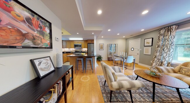 Photo - 176 Thornton Rd