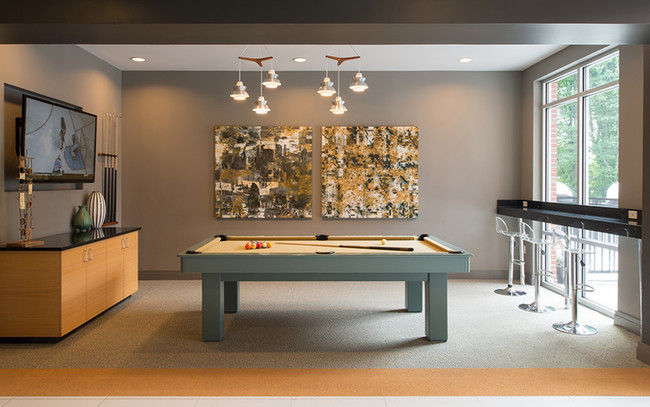 Billiard - Spectrum Paramount Apartments