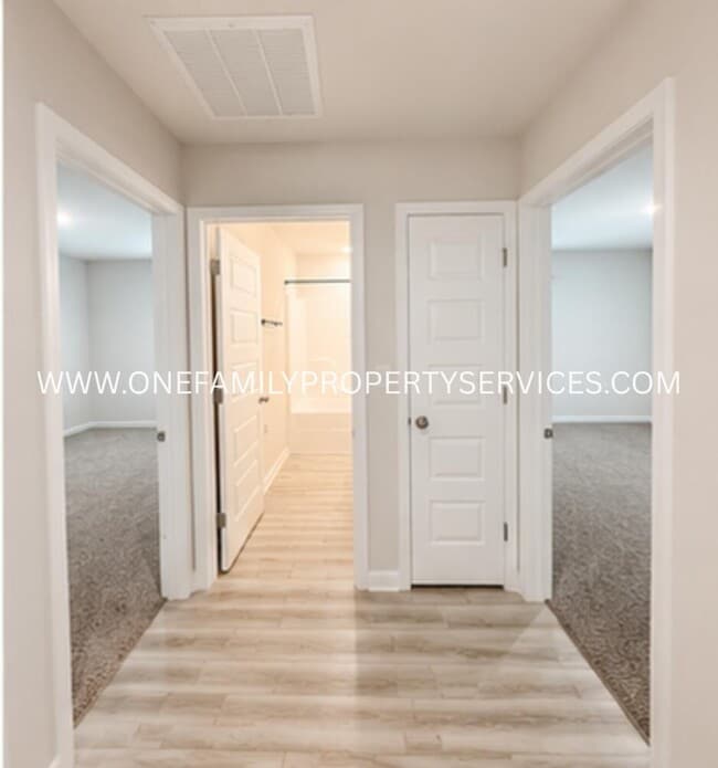 Photo - 2606 Saltgrass Wy