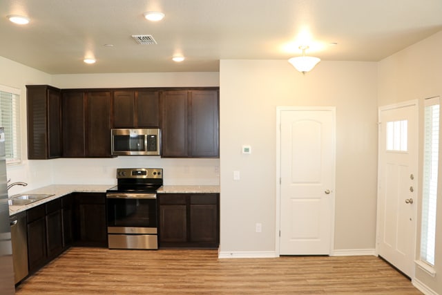 Photo - 724 Westfield Blvd