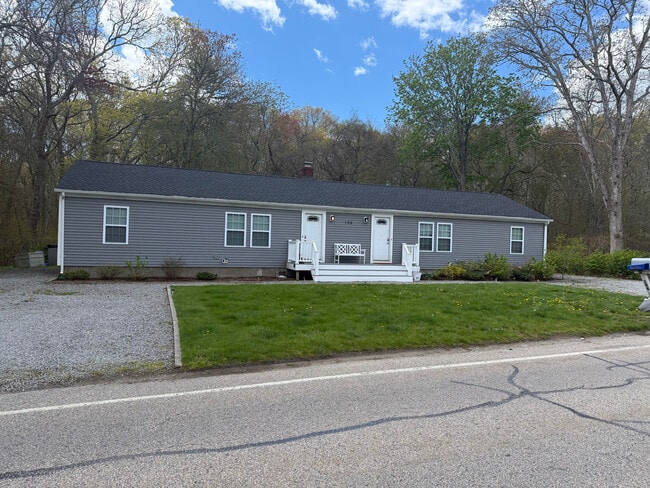 Building Photo - 194 S Pier Rd Unit R