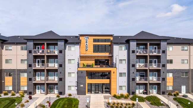 Building Photo - Upscale Living at the Grand off 45th Rental
