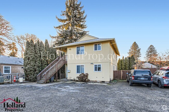 Building Photo - Glencoe 2991-2993 - B&amp;H Oregon Holding... Unit 2993 Rental