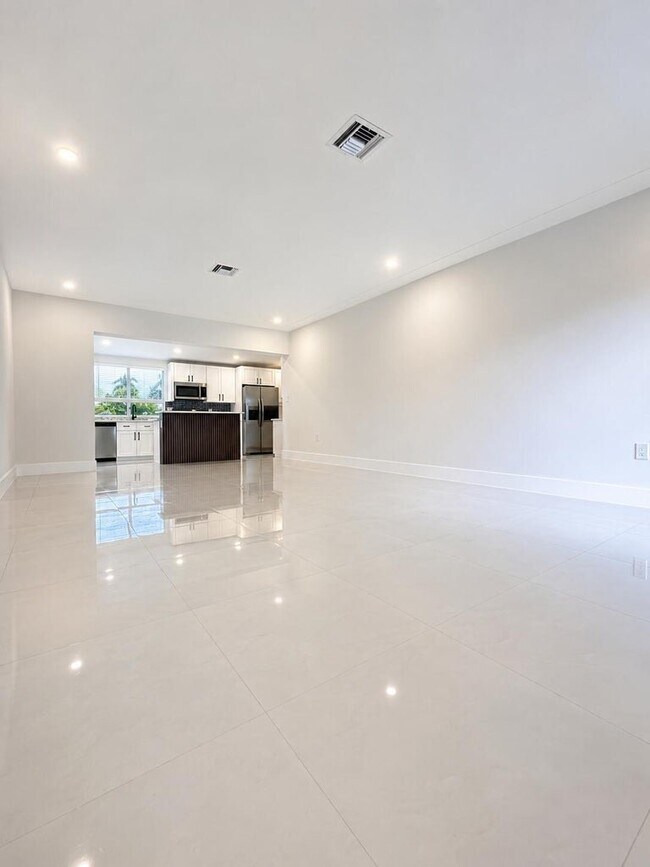 345 Pinehurst Rd