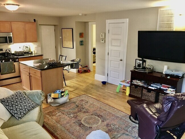 Photo - 245 Beacon St Unit 1