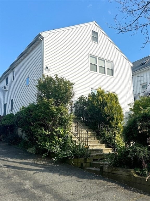 Photo - 61 Tracey St Townhome