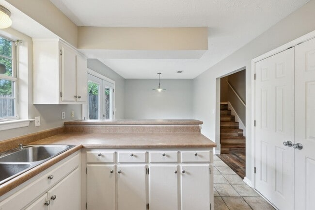 Photo - 377 Huntington Ridge Dr Unidad 35