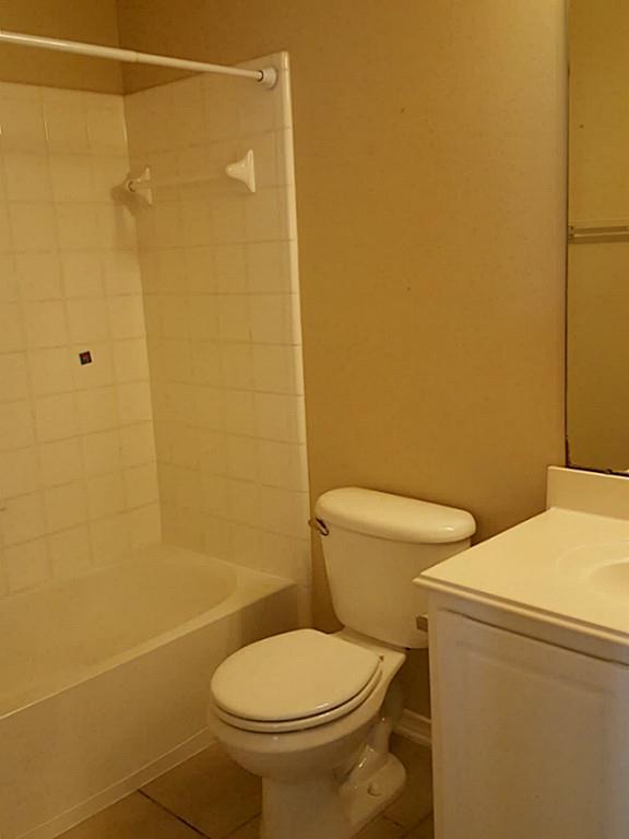 Photo - 111 Gallery Cove Ct