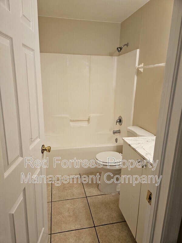 Photo - 104 Gordon Ave S