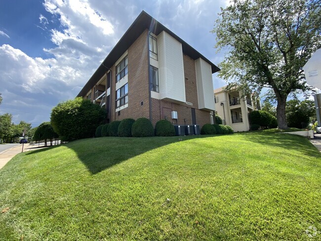 Building Photo - Cleveland Arms Apartments