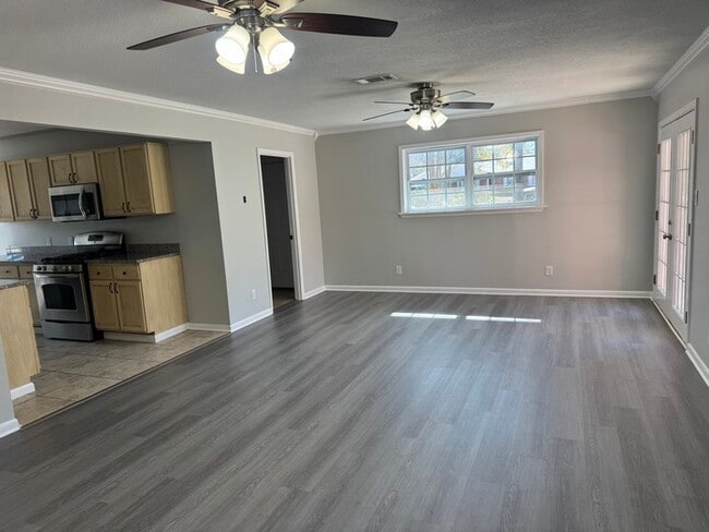 Photo - Beautiful 4/2 house in long Beach, MS