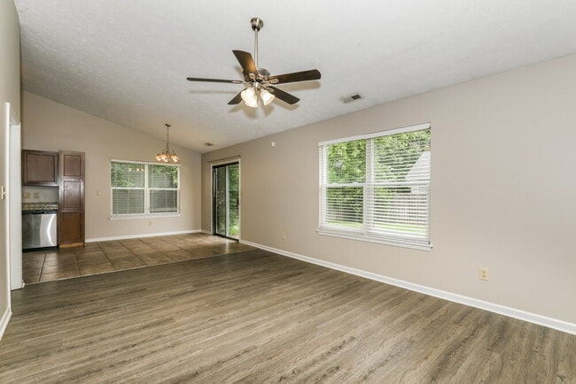 Photo - 5631 Nodlehs Ct