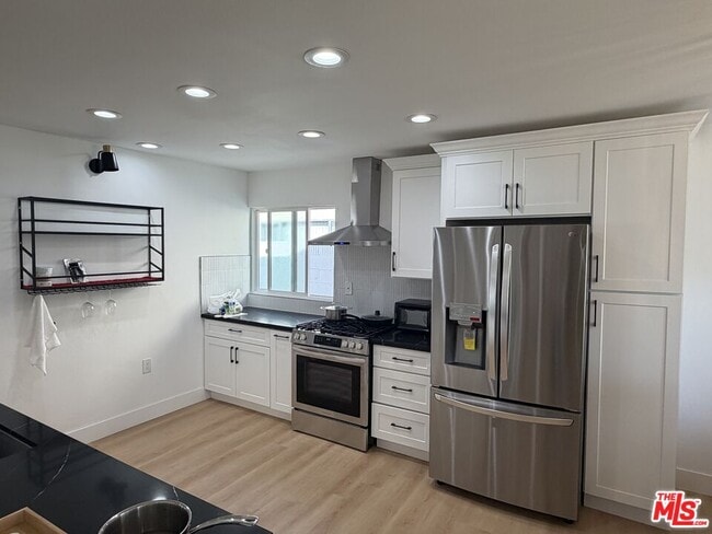 Photo - 17913 Martha Pl