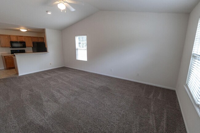 Photo - 3306 E St Charles Rd