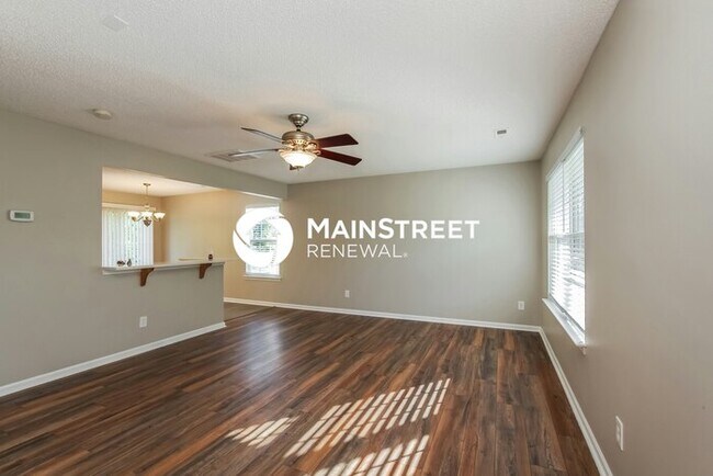 3 Bedroom Pet-Friendly Home in Charlotte, NC with Main Street Renewal