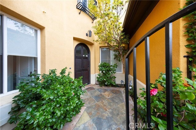 Photo - 19 Lucania Dr